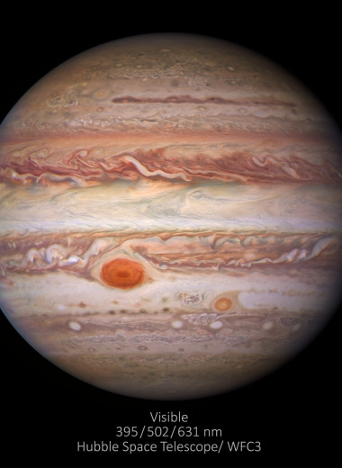 NASA показало Юпитер в трёх разных cветовых диапазонах
