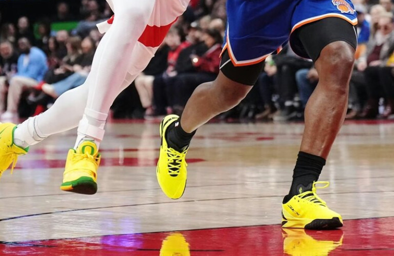 Почему скрипят кроссовки, и как это связано с землетрясениями