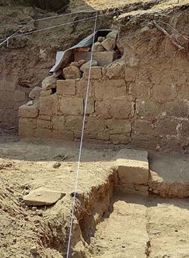 В Мексике нашли остатки пирамиды времен образования ацтекской империи