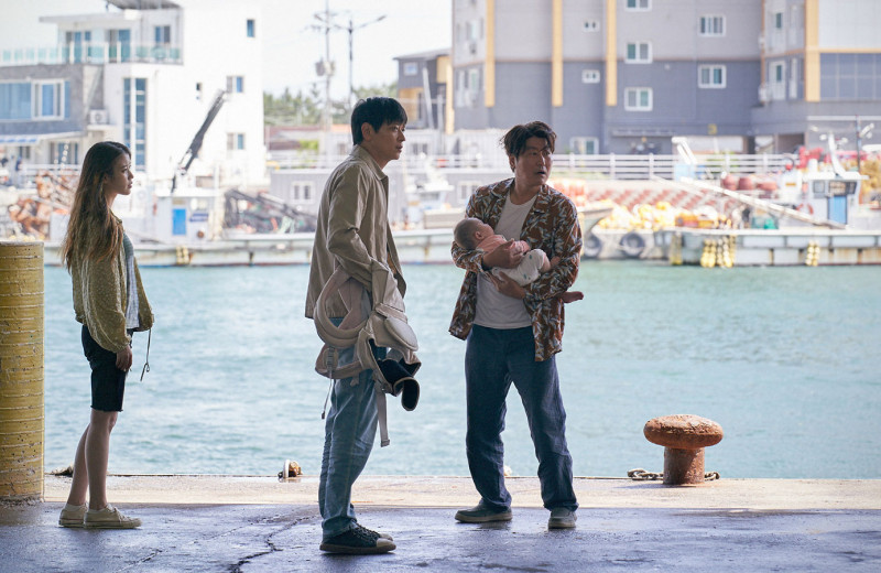 «Посредники»: японская драма о торговле детьми от режиссера Хирокадзу Корээды