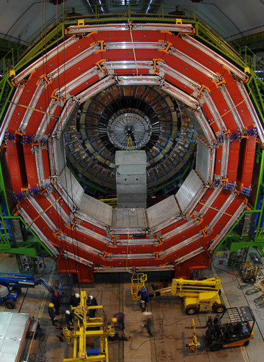 Главные тайны материи: зачем физикам новый стокилометровый коллайдер