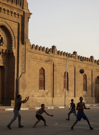 Байки из склепов: как устроен египетский Город мертвых в Каире