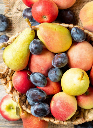 Как правильно хранить фрукты: 7 принципов, которые предотвратят порчу продуктов