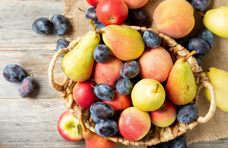 Как правильно хранить фрукты: 7 принципов, которые предотвратят порчу продуктов