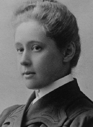 Красная Графиня: как Софья Панина в 1917 году стала первой женщиной-замминистра