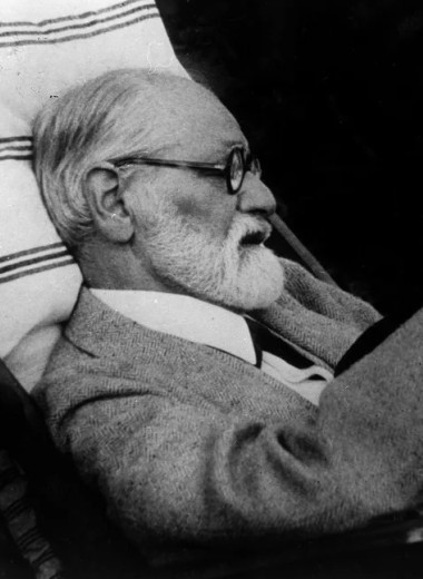 Глаза, закрытые по Фрейду