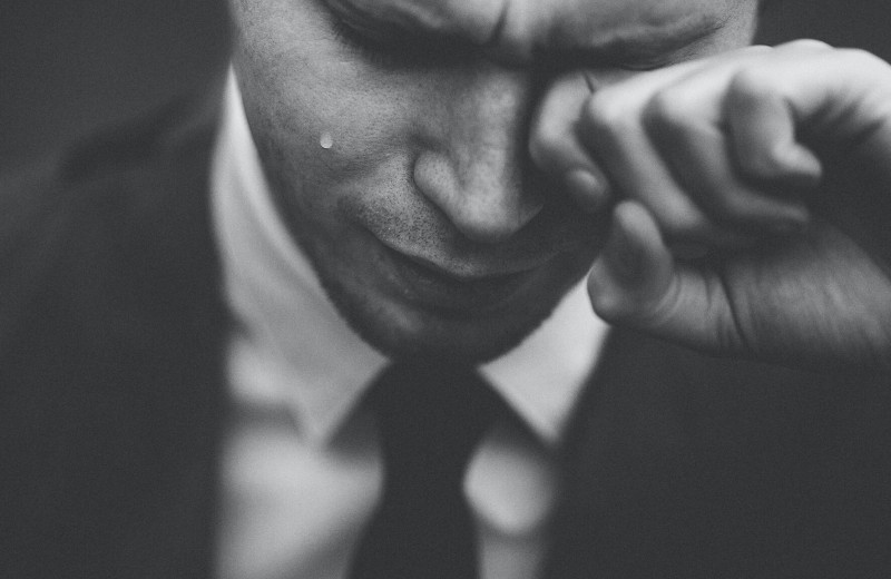 Почему плакать полезно для здоровья: 5 веских причины пустить слезу прямо сейчас