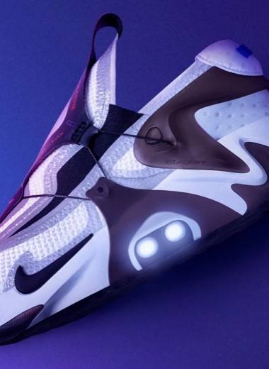Nike выпустили кроссовки как в «Назад в будущее»