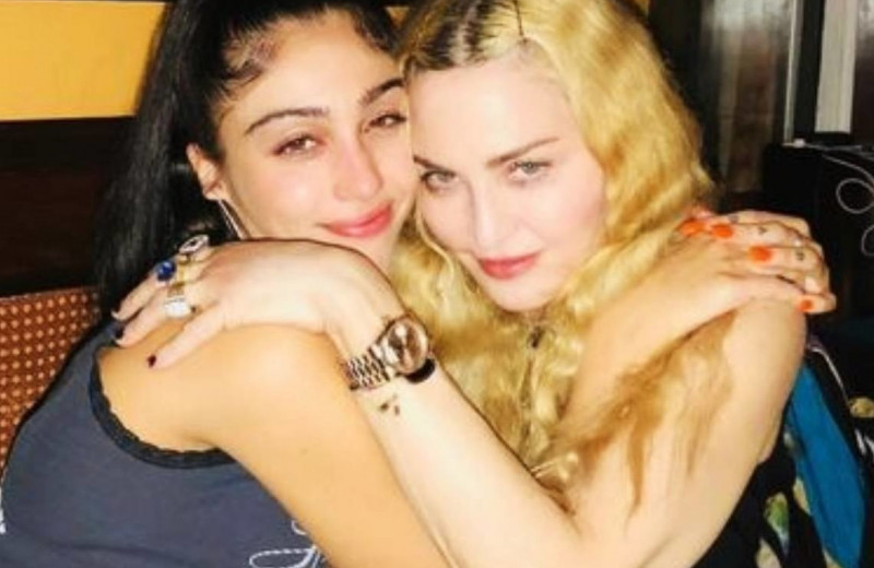 Горячая красотка в белье: 24-летняя дочь Мадонны снялась для глянца