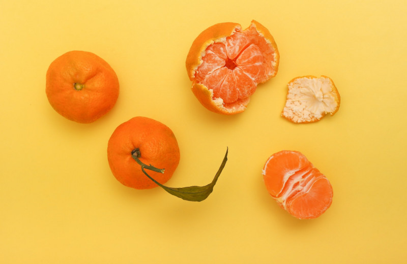 Запах Нового года: 5 простых блюд с мандаринами, которые сможет приготовить даже тот, кто ни разу не стоял у плиты!