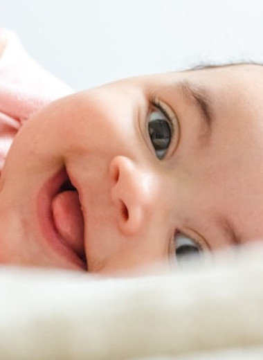 Смех как язык: как младенцы учатся юмору