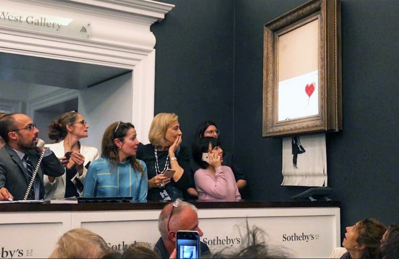 Что продажа картины Бэнкси «Девочка с воздушным шаром» говорит о разнице между ценой и стоимостью
