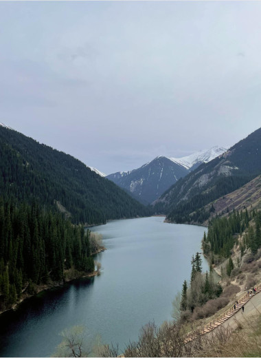 Грандиозные каньоны и озеро Каинды: что манит в Казахстан