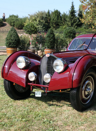Вспоминаем короткую эру ар-деко в автомобилизме с самым дорогим Bugatti всех времён