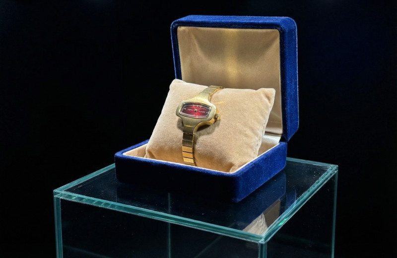 Часы-телевизор с самым маленьким калибром в СССР: что известно о редкой советской модели наручных часов