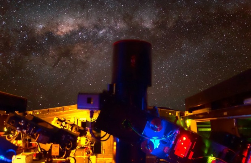 Роботизированный телескоп нашел три горячих юпитера с распухшими атмосферами