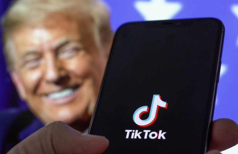 TikTok против Трампа: как соцсеть для подростков угодила в политический скандал, который мог стоить ей части бизнеса