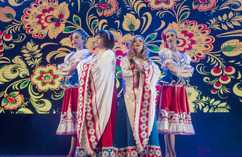 От щедровок до первой оперы: как русский фольклор помогал следить за временем и стал частью классической музыки
