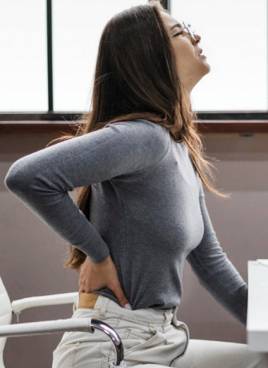 Плохая осанка — причина болей в спине: 6 советов по избавлению от сутулости