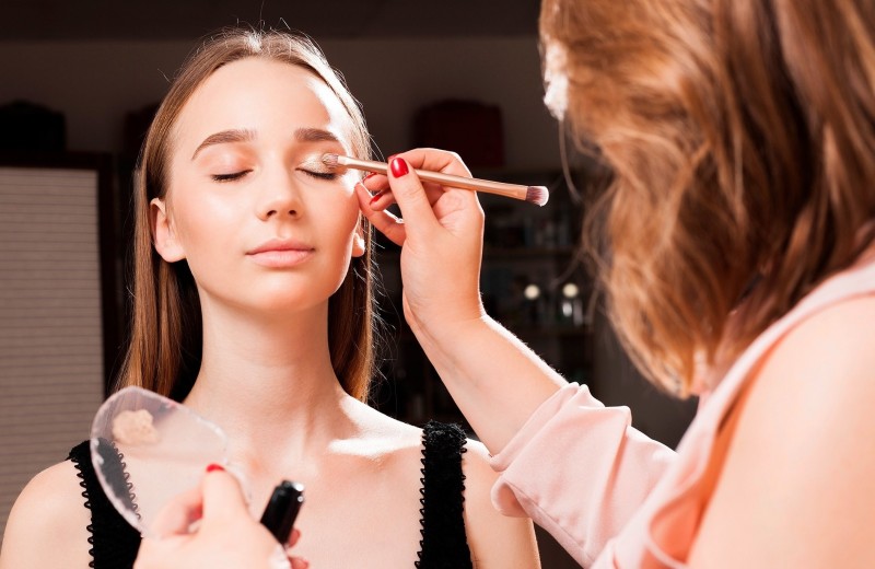 Как пользоваться праймером для лица, чтобы продлить стойкость макияжа