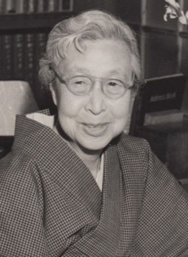 «Синий чулок»: как Хирацука Райтё основала первый феминистский журнал в Японии