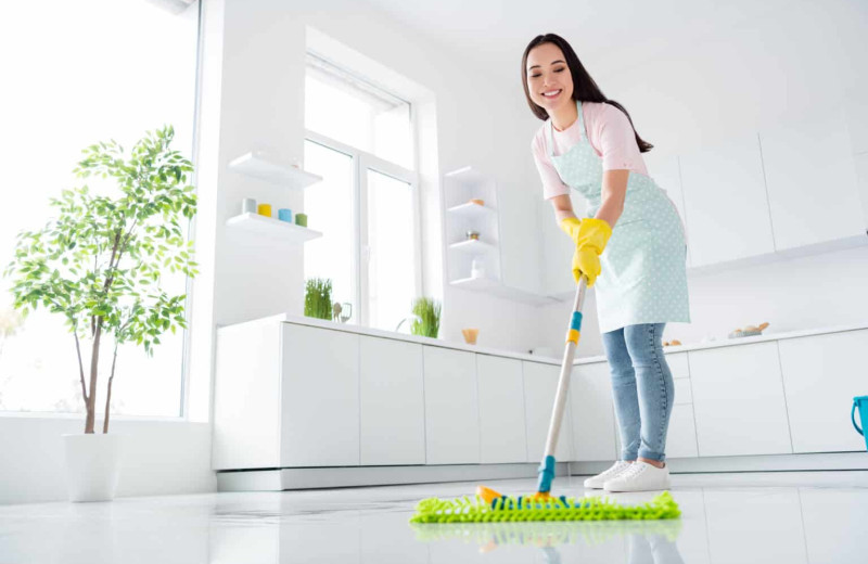13 вещей, которые нельзя делать во время уборки на кухне: мнение профессиональных клинеров