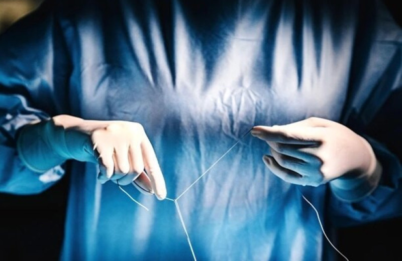 «Программируемые» узелки страхуют хирурга от повреждения тканей