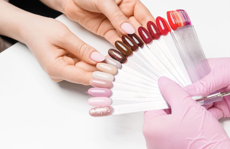 Сколько на самом деле можно носить гель-лак — ответ тебя удивит!