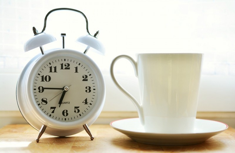 5 ужасных утренних привычек, которые портят тебе весь оставшийся день