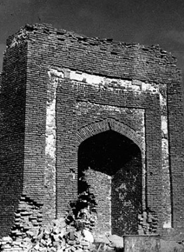 Мавзолей Джучи-хана оказался построен через 100 лет после его смерти