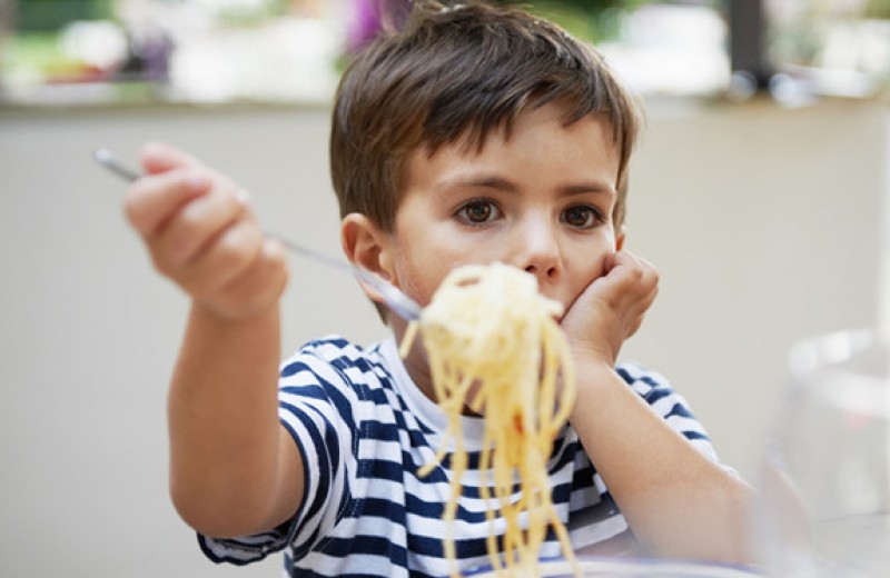 «Мама, я это не ем!»: пищевая неофобия у детей