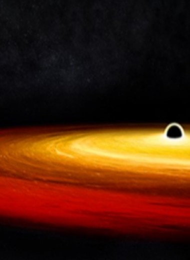«Чандра» обнаружила рядом со сверхмассивной черной дырой уцелевшее ядро красного гиганта