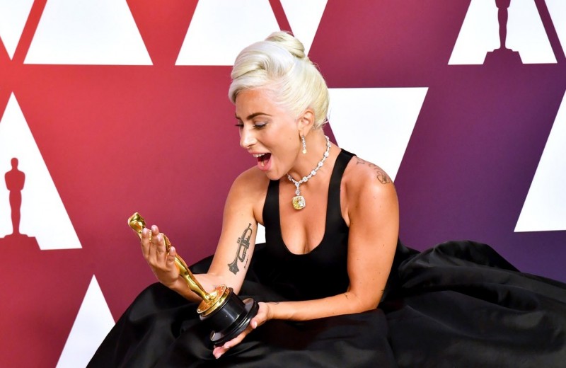 Леди Гага: от Paparazzi к «Оскару» за 10 лет