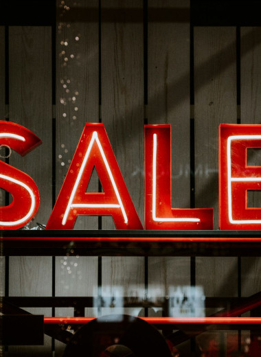 Купеческие дома в российских деревнях распродают по «смешным ценам»