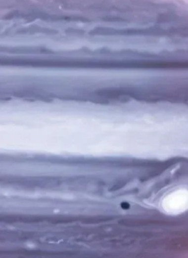 Почему у Юпитера нет таких же колец, как у Сатурна? Или мы их просто не видим?