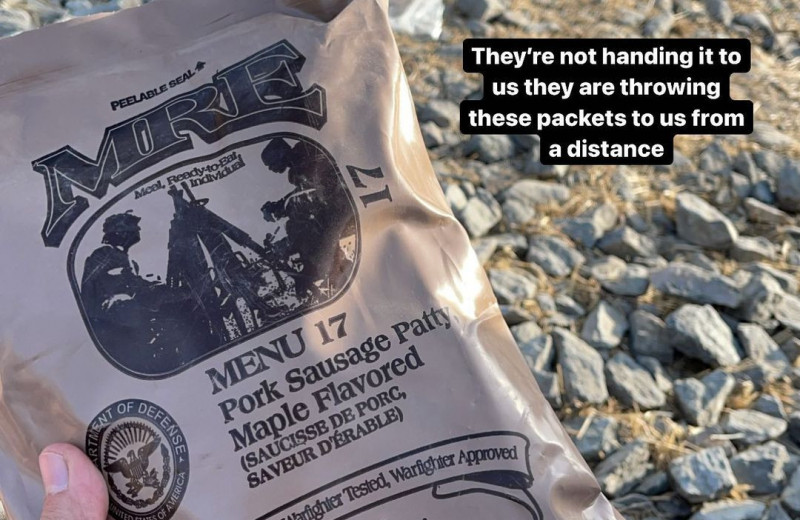 «Американцы их кормят свининой!» Сухпаек для афганских беженцев