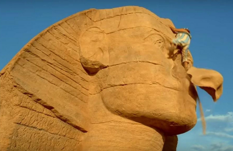 Вот почему у древнеегипетских статуй отбитые носы