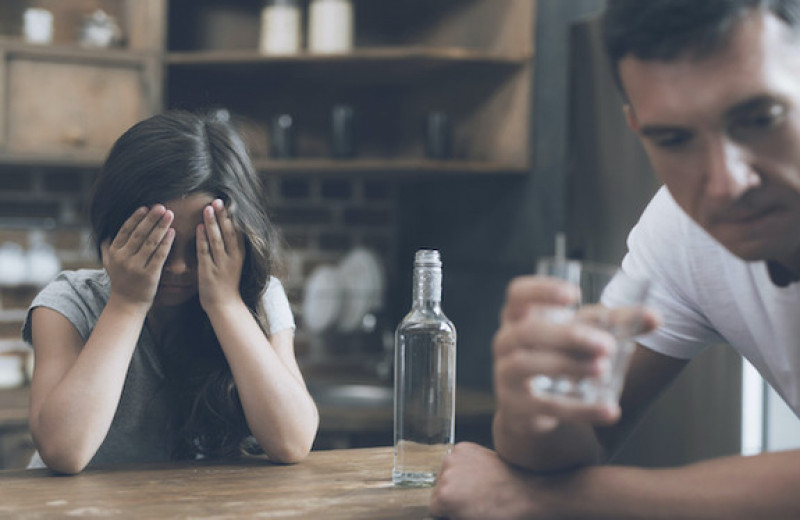 Дети алкоголиков: как избавиться от комплекса неполноценности?
