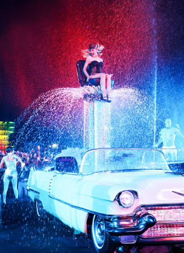 Как некогда провальный фестиваль Coachella стал одним из главных музыкальных праздников в мире