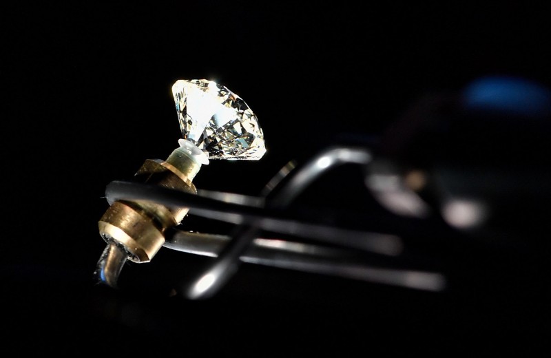 Живые камни: как искусственные алмазы завоевывают рынок
