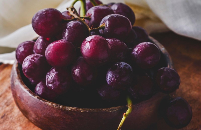 Почему виноград в микроволновке превращается в плазму? Тайна века раскрыта!