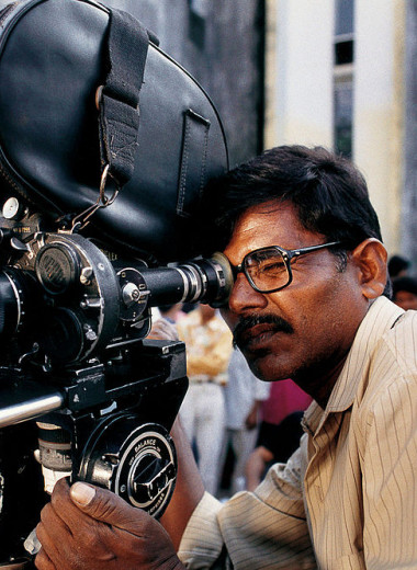 Танцующее и поющее кино: 10 фактов о Болливуде