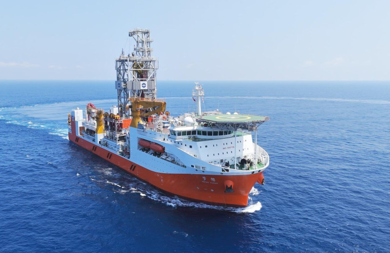 Новое научное судно Китая сможет бурить морское дно на глубине 5000 м