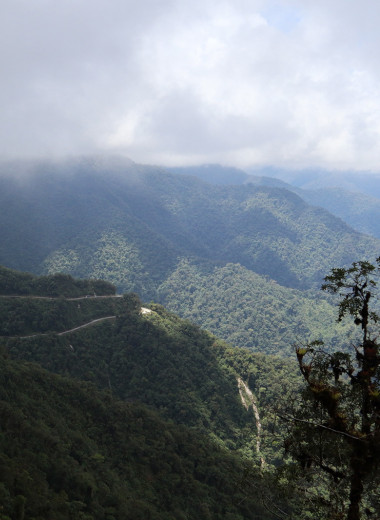 Одна вокруг света: Дорога смерти и лучшие пейзажи Колумбии