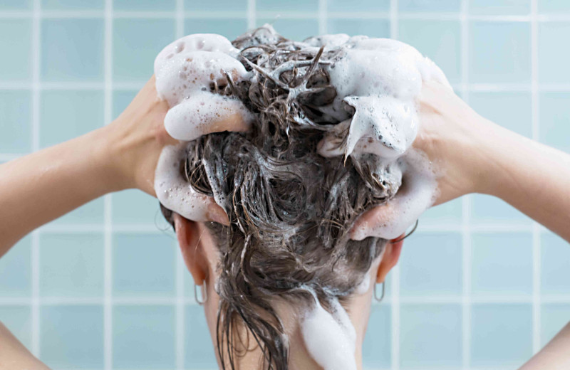 3 случая, когда нельзя пользоваться шампунем с сульфатами: мнение парикмахера