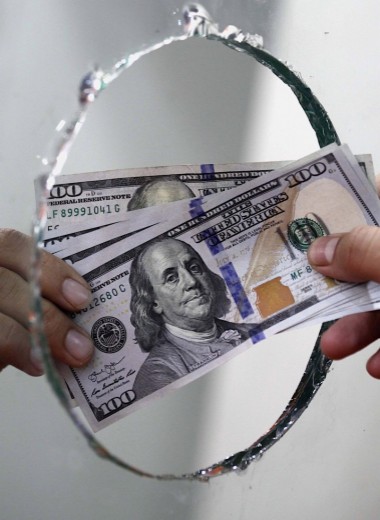 Почему доллар потеряет свои позиции на мировом рынке