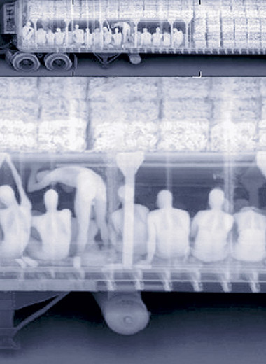 What Do Body Scanners In Airports Detect? Here’s Why They’ll Sometimes Flag Rand