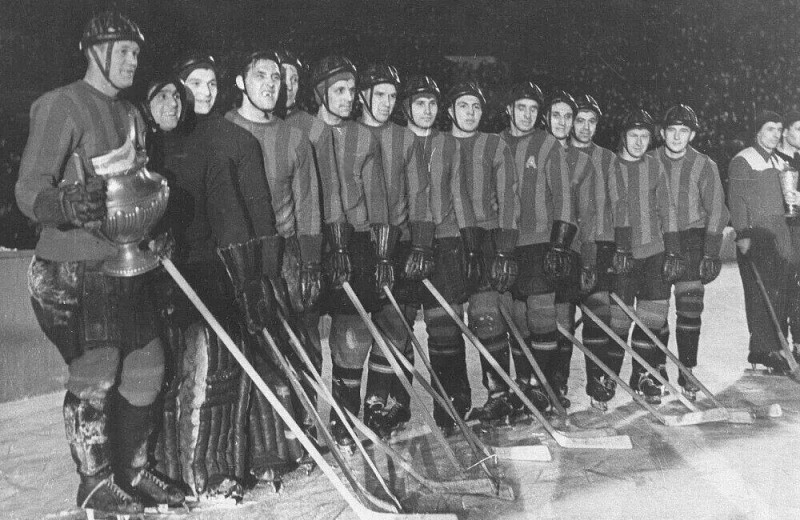 Тайна самой мистической авиакатастрофы СССР, унесшей жизни лучших хоккеистов страны