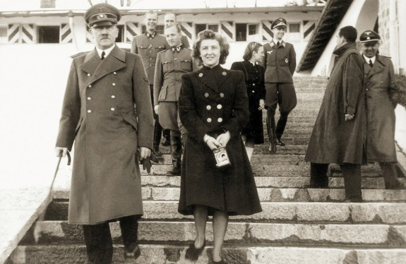 Свадьба под дулом пистолета: почему Гитлер женился на Еве Браун перед смертью?