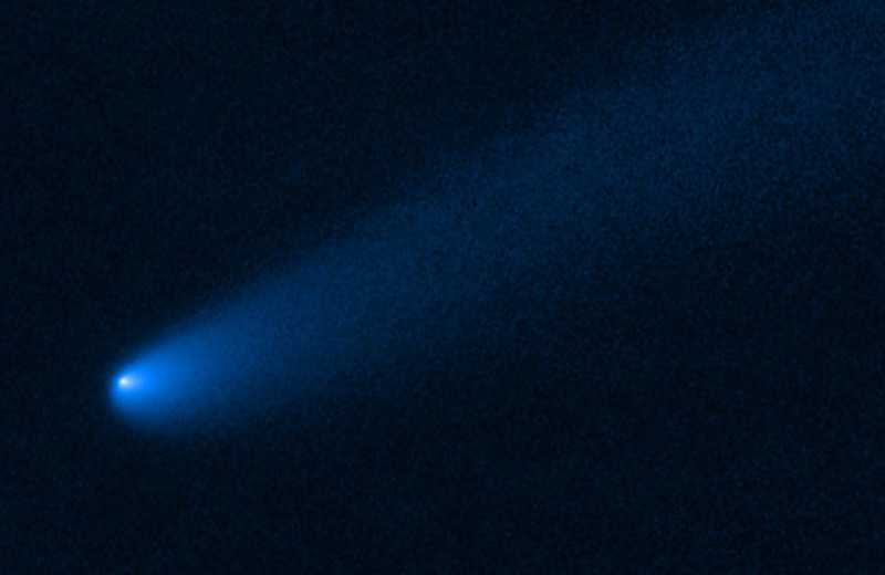 «Хаббл» рассмотрел комету-трансформер